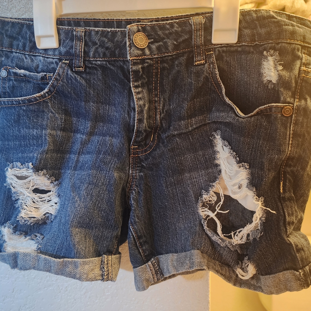 Refuge Blue Distressed Jean Shorts